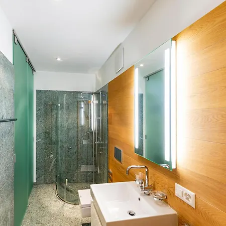 3br Central Location - What'app - 0034-656-619-782 - For Reservations! * Saint-Moritz